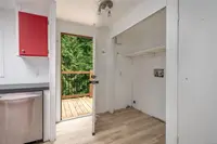 View 16