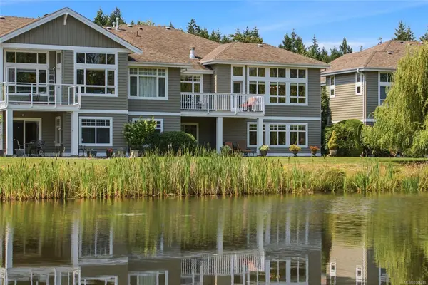 1387 Saturna Dr, Parksville BC V9P 2Y1 - 2 bed, 3.0 bath in Parksville