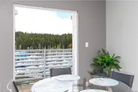 View 25