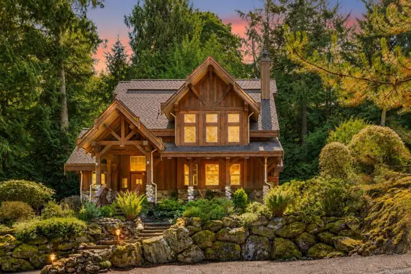 6545 East Sooke Rd, Sooke BC V9Z 1A4 - 1 bed, 2.0 bath in Sooke
