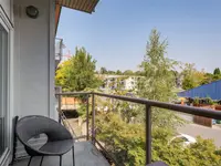 View 18