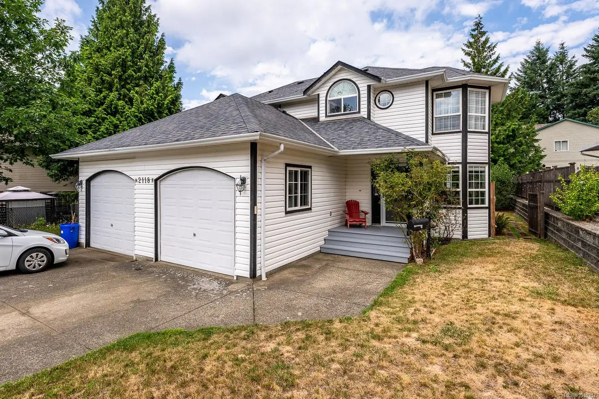 2118 Mission Rd #B, Courtenay BC V9N 8Y7