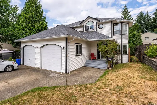 2118 Mission Rd #B, Courtenay BC V9N 8Y7 - 3 bed, 3.0 bath in Courtenay