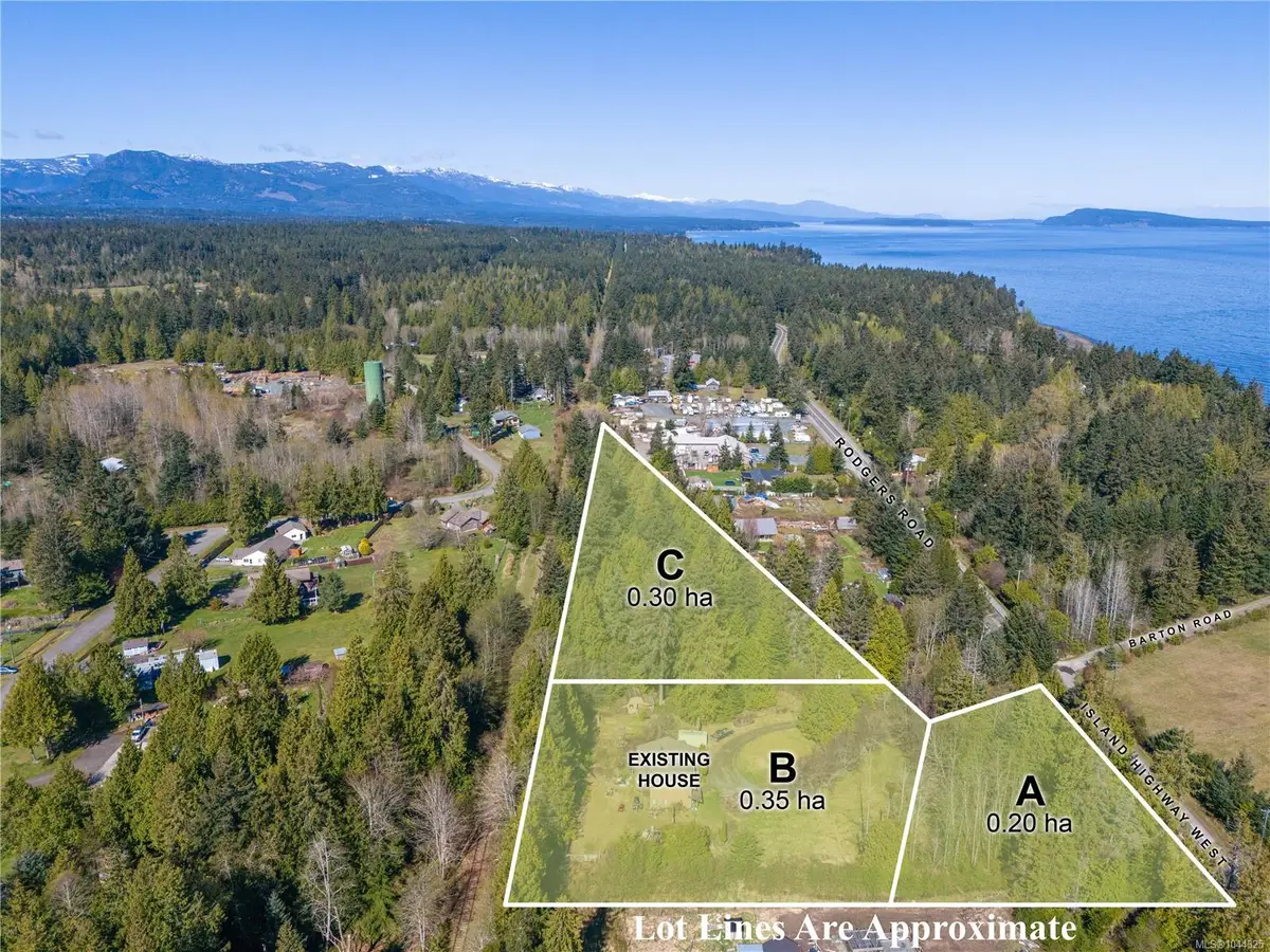 4080 Island Hwy, Qualicum Beach BC V9K 2B1