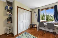 View 32