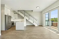View 10