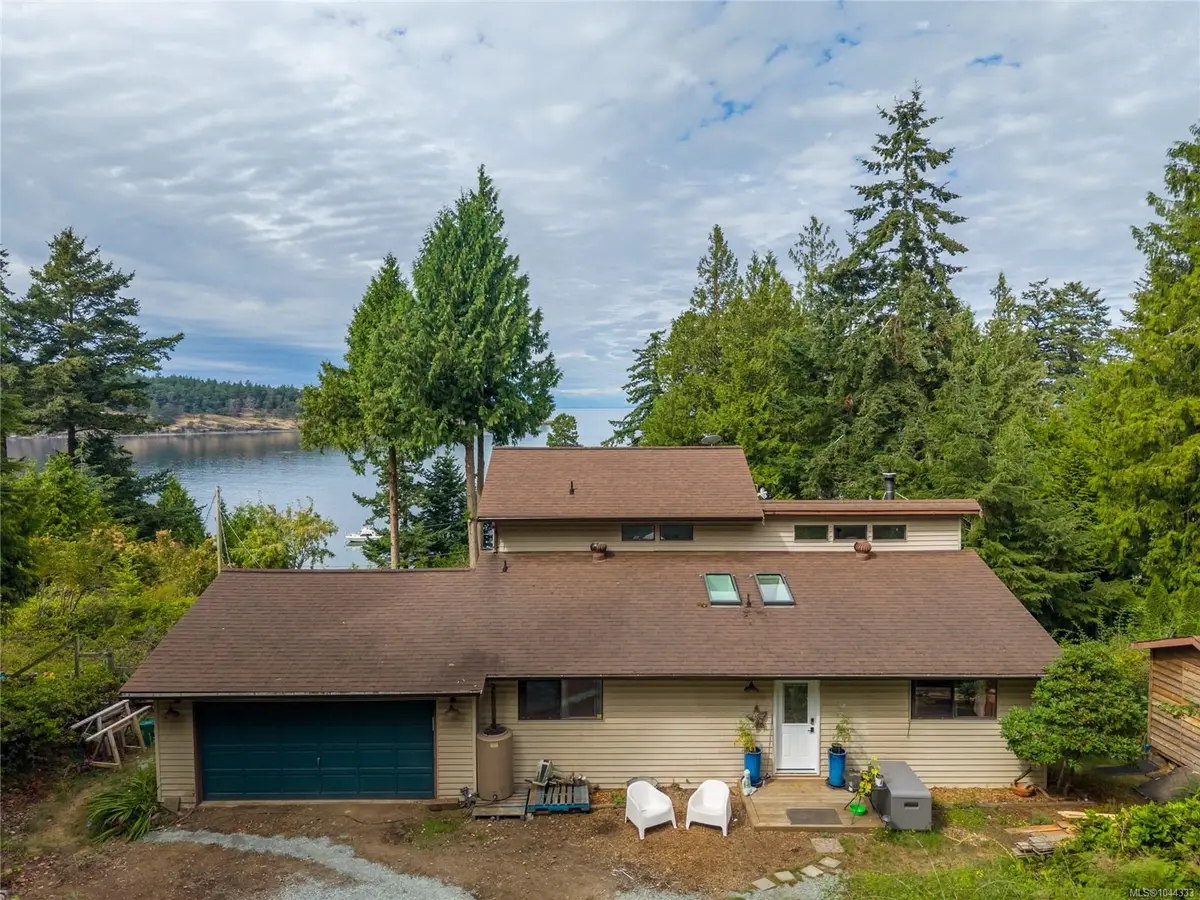 696 Tumbo Channel Rd, Saturna Island BC V0N 2Y0