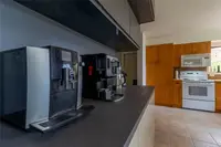 View 24