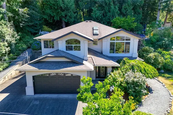 804 Bucktail Rd, Mill Bay BC V8H 1H5 - 5 bed, 3.0 bath in Mill Bay