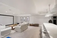 View 32