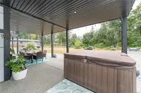 View 10