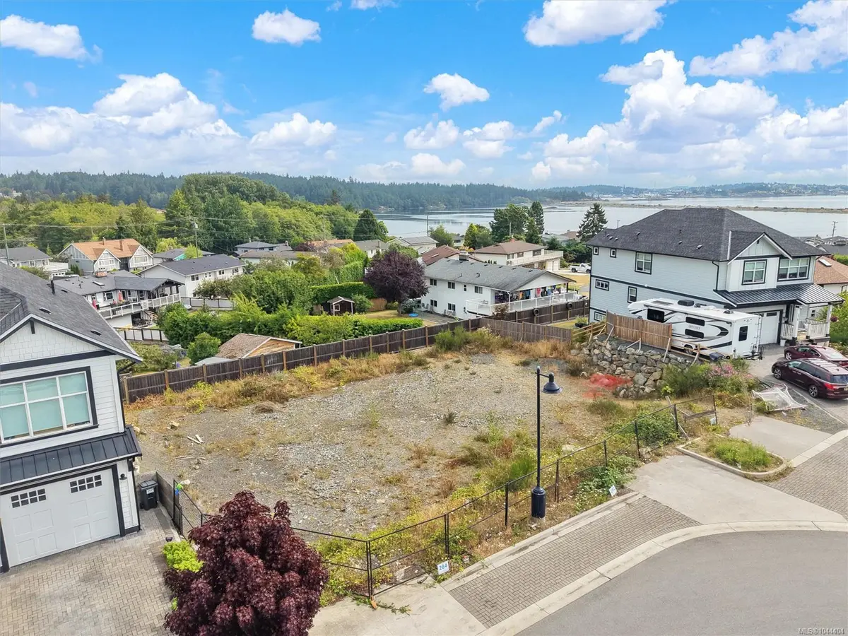 280 Seafield Rd, Colwood BC V9C 0R1