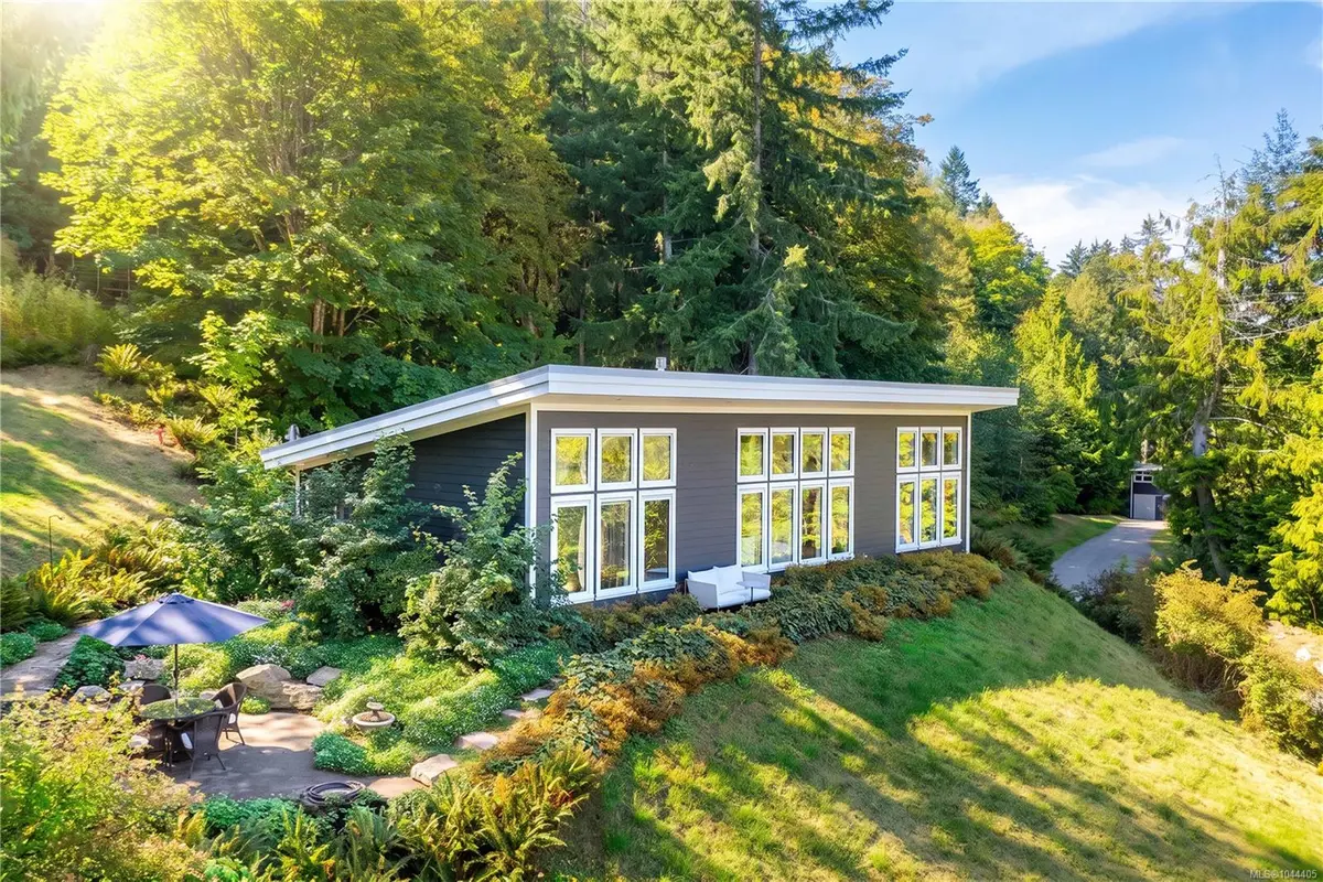 168 Sunrise Pl, Salt Spring BC V8K 0A7