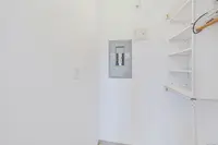 View 32