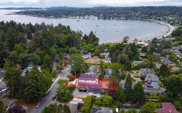 3942 Telegraph Bay Rd #B, Saanich BC V8N 4H7 - 4 bed, 5.0 bath in Saanich