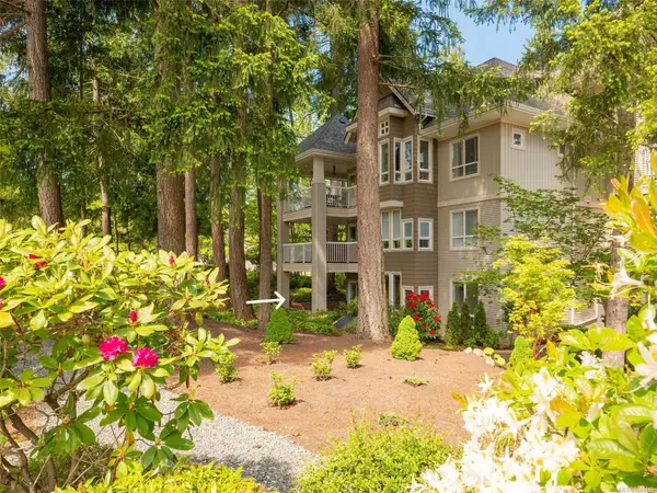 5685 Edgewater Lane #111, Nanaimo BC V9T 6K3 - 2 bed, 2.0 bath in Nanaimo