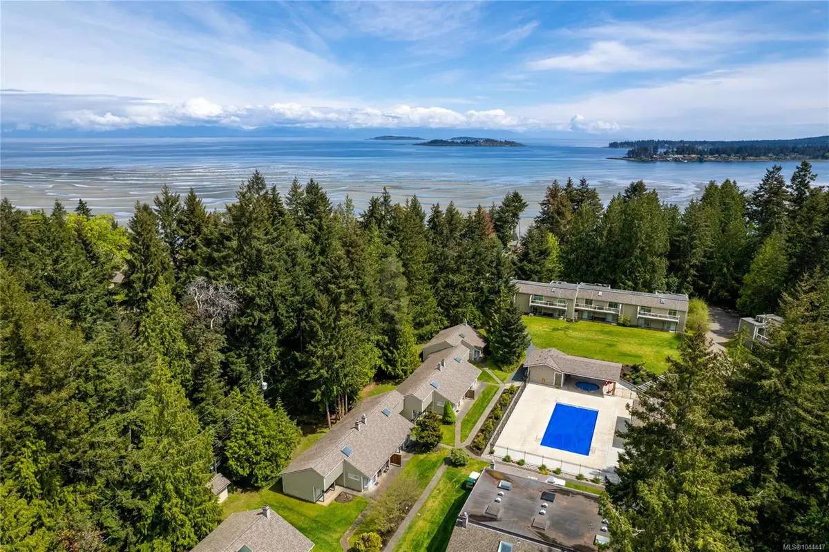 1135 Resort Dr #76, Parksville BC V9P 2T6