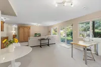 View 16
