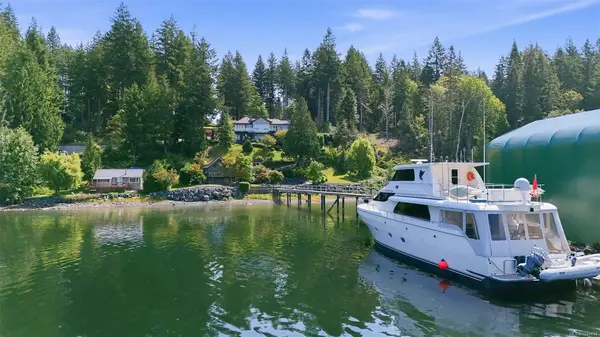 1157 West Rd, Quadra Island BC V0N 2P0 - 6 bed, 7 bath property for sale in Quadra Island