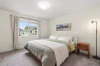 View 24