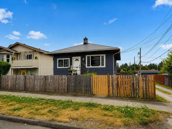 Open house at 4338 Bute St, Port Alberni BC V9Y 3N4