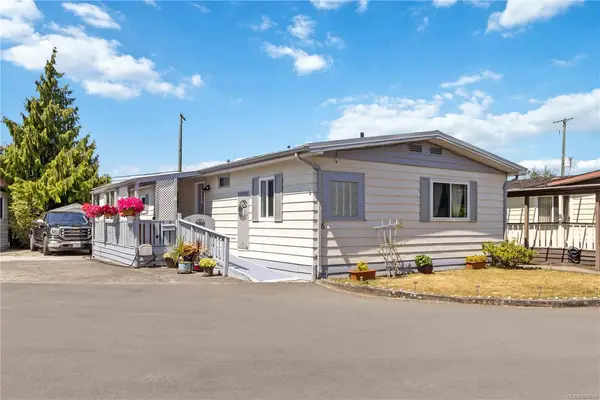 158 Cooper Rd #6, View Royal BC V9A 7B3 - 3 bed, 2.0 bath in View Royal