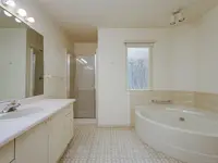 View 16