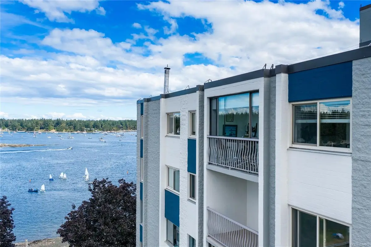 33 Mt. Benson St #804, Nanaimo BC V9S 5L2