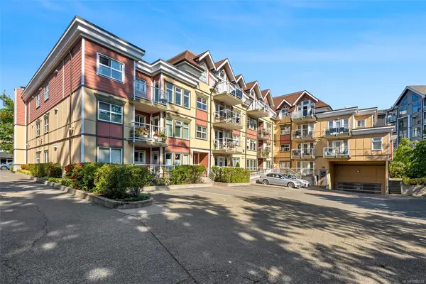 655 Goldstream Ave #214, Langford BC V9B 0G2 - 2 bed, 2.0 bath in Langford