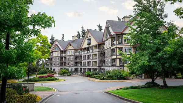 1375 Bear Mountain Pkwy #203, Langford BC V9B 0C9 - 2 bed, 2.0 bath in Langford