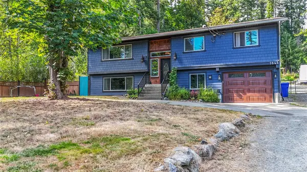 1841 Radway Rd, Shawnigan Lake BC V0R 2W2 - 5 bed, 3 bath property for sale in Shawnigan Lake