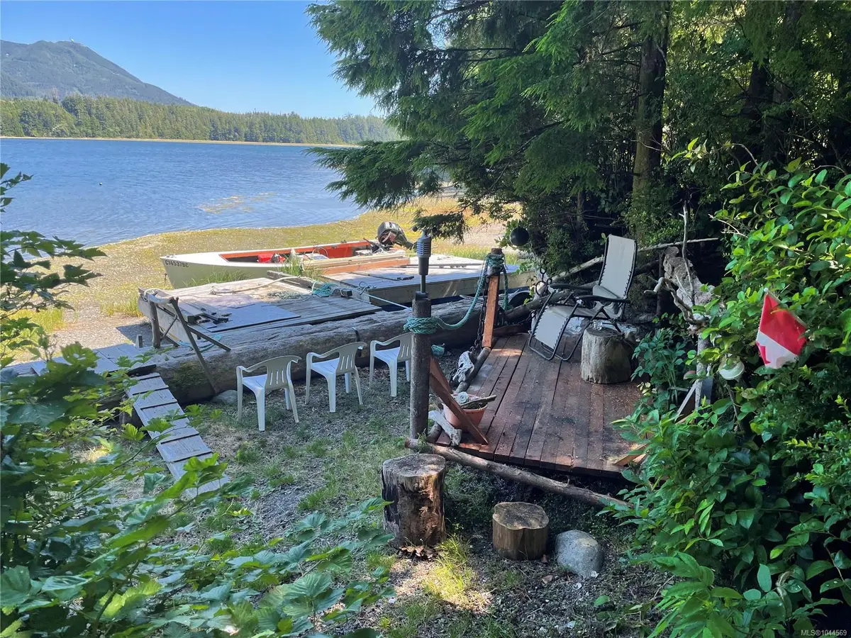 Lot 5 Kvarno Island, Ucluelet BC V0R 3A0