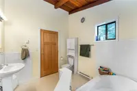 View 25