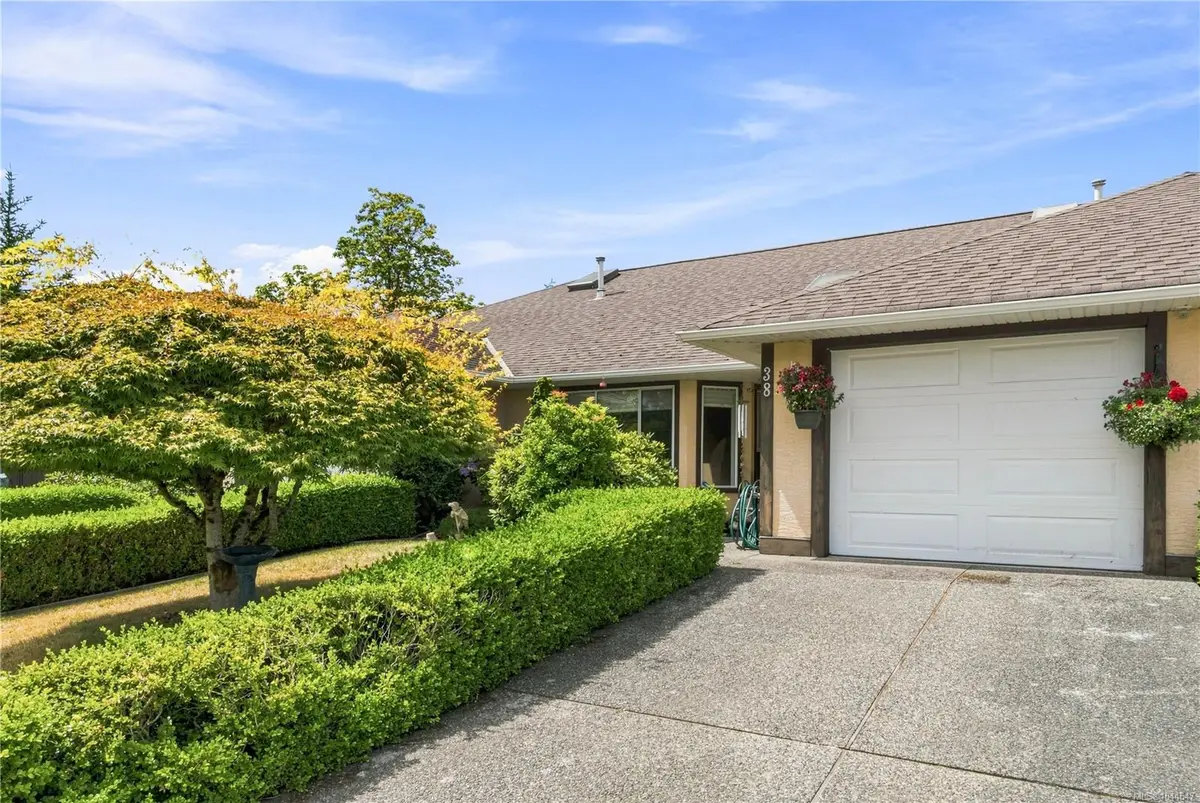 454 Morison Ave #38, Parksville BC V9P 2M6