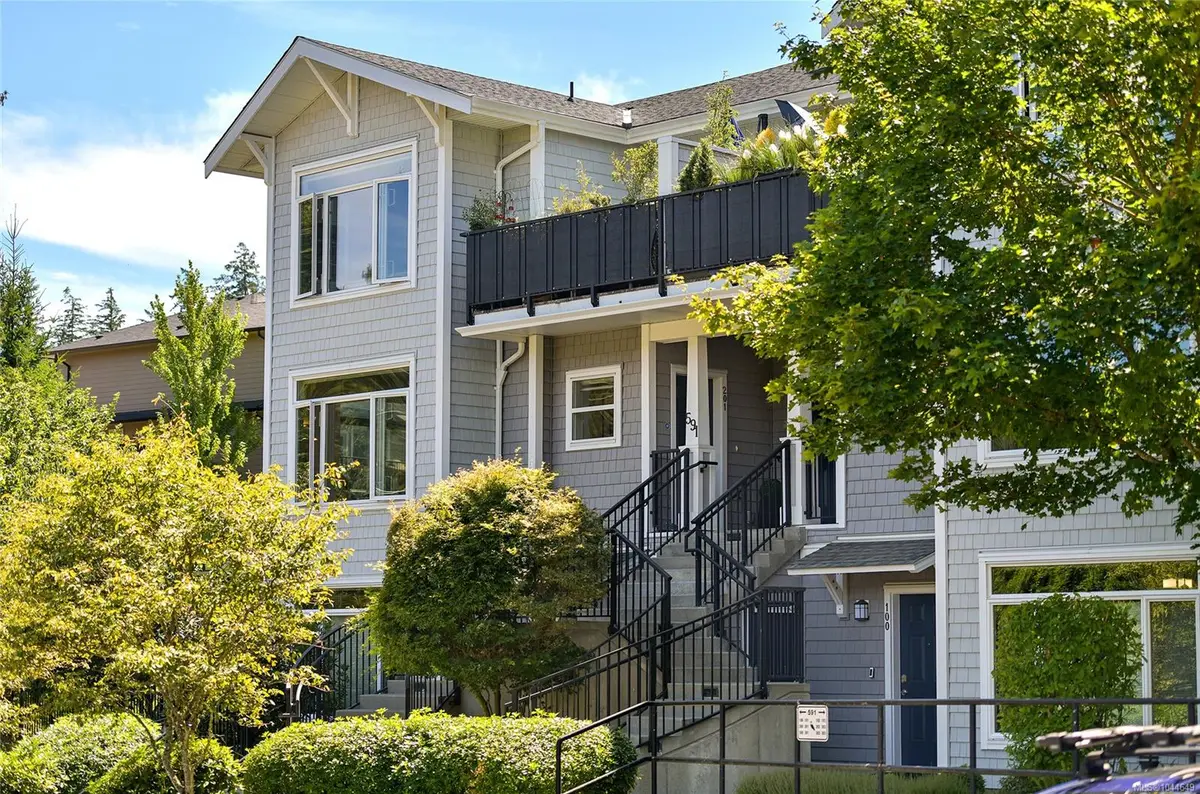 591 Latoria Rd #201, Langford BC V8W 2T6