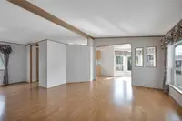 View 10