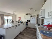 View 32