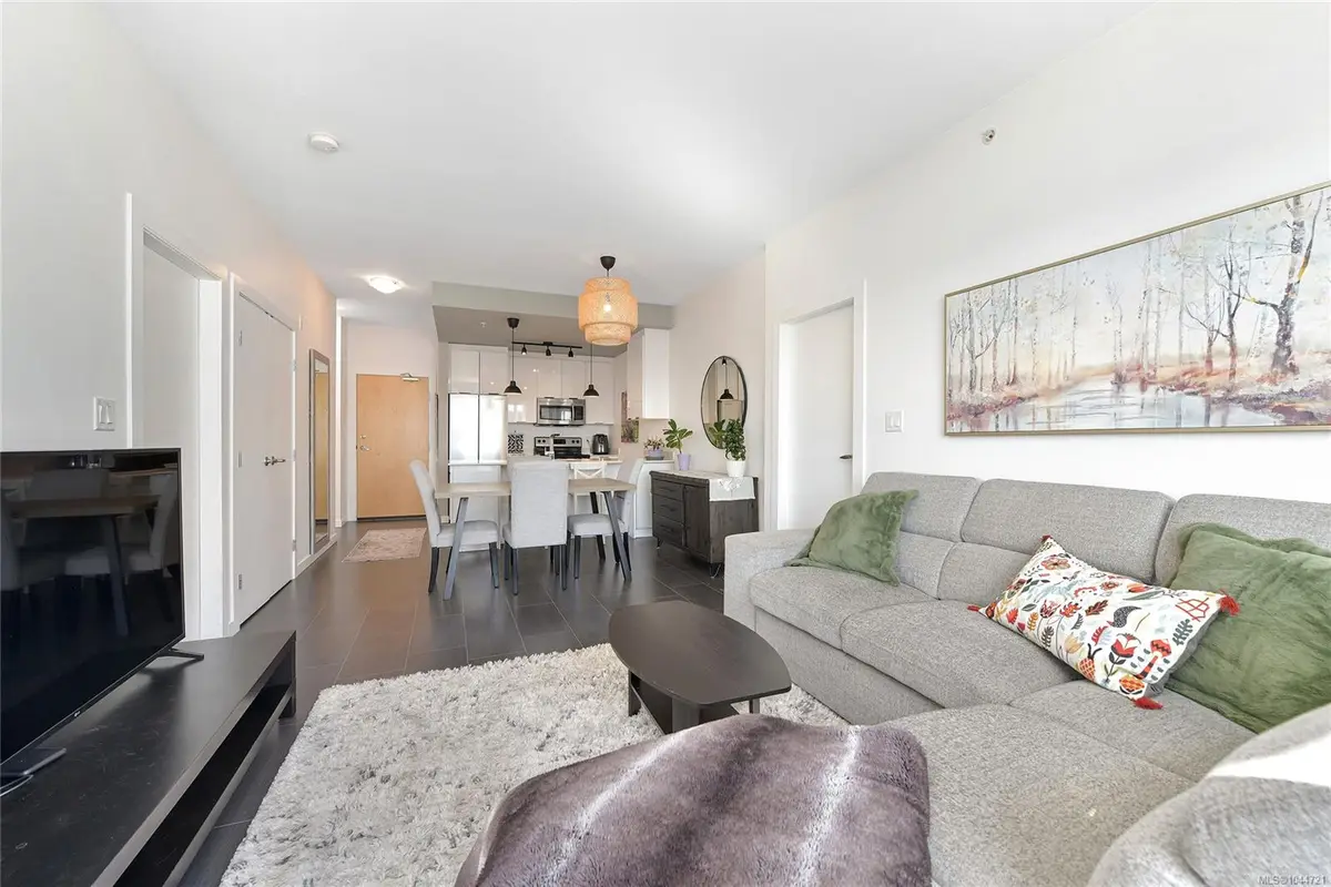 2871 JACKLIN Rd #421, Langford BC V9B 0P3