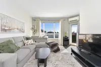 View 10