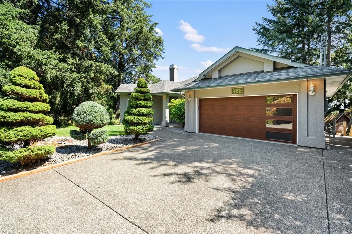 923 Whisperwind Pl, Langford BC V9B 5X7