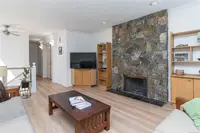 View 24