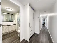 View 10