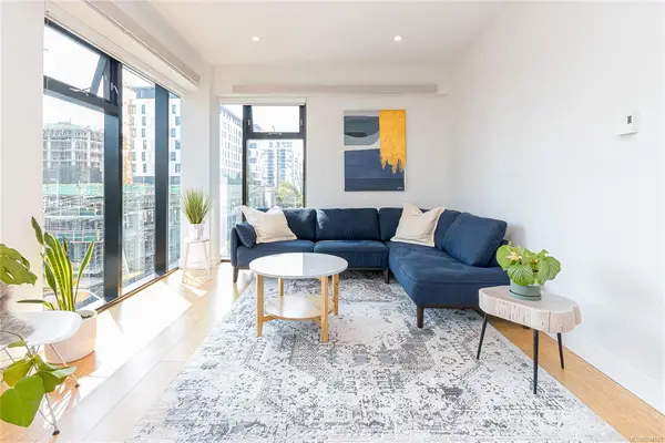 1411 Cook St #S404, Victoria BC V8V 0E8 - 2 bed, 2.0 bath in Victoria