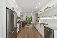 View 3