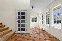 View 25