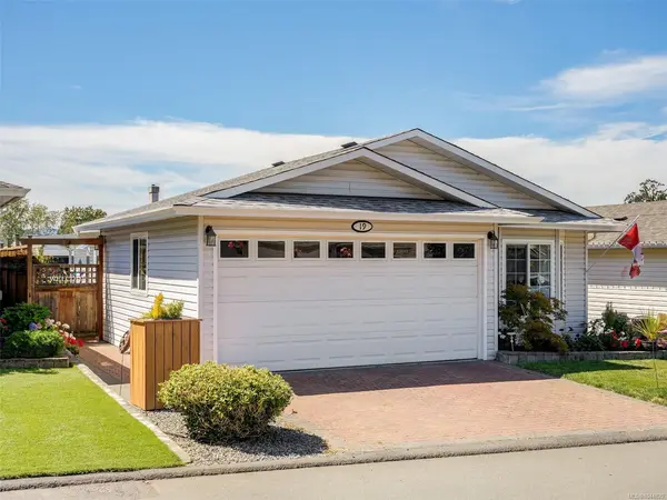 19 Eagle Lane, View Royal BC V9A 7M2 - 2 bed, 2.0 bath in View Royal