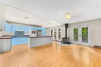 View 10