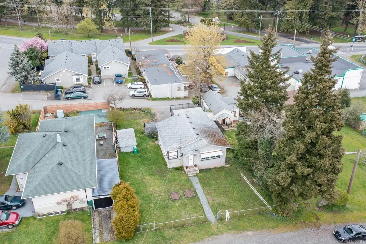 611 First St, Nanaimo BC V9R 1Y8