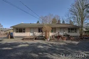 7073 &7075 ISLAND Hwy, Bowser BC V0R 1G0