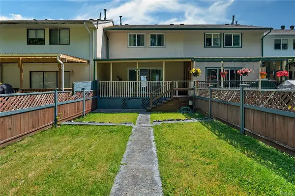7312 Pine Dr, Port Hardy BC V0N 2P0 - 5 bed, 2.0 bath in Port Hardy